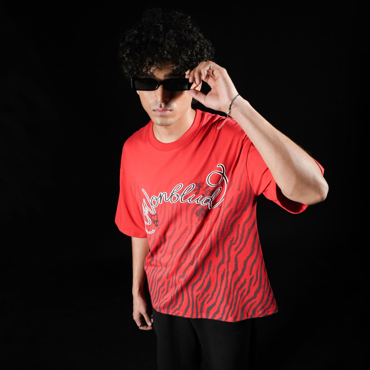 RED TIGER STRIPED TSHIRT