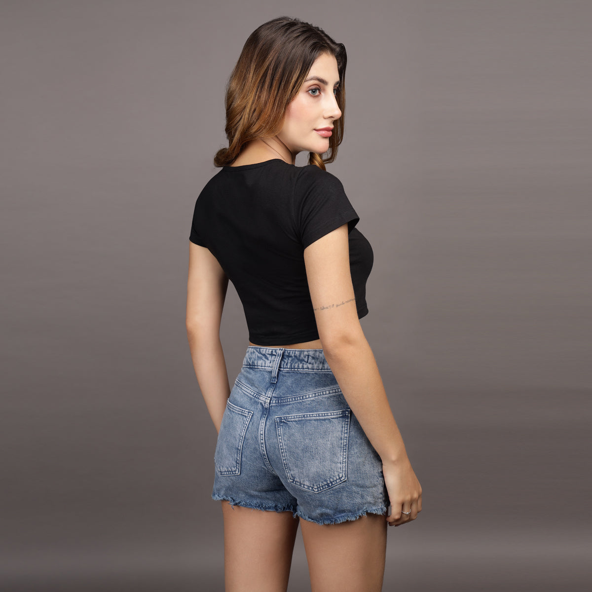 PINK UNO-REVERSE CROP TEE