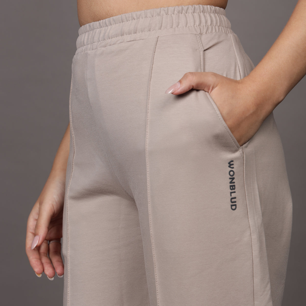 BEIGE LOUNGE FIT PANTS (UNISEX)