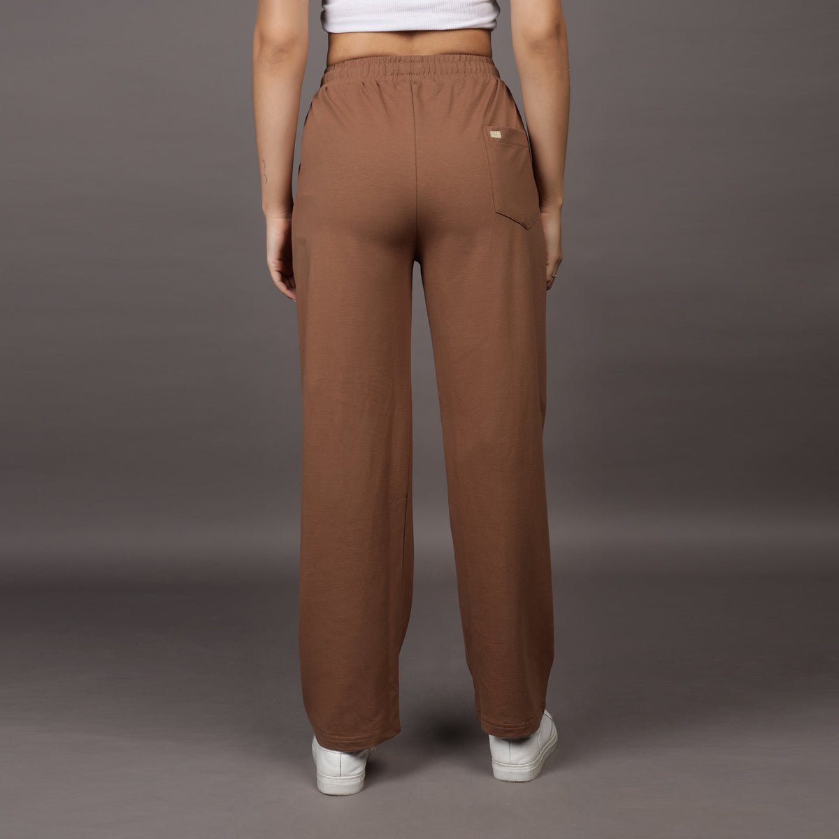 BROWN LOUNGE FIT PANTS (UNISEX)