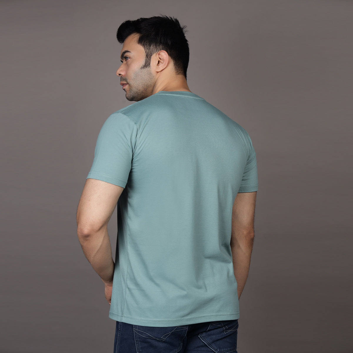 TEAL BLUE ESSENTIAL T-SHIRT