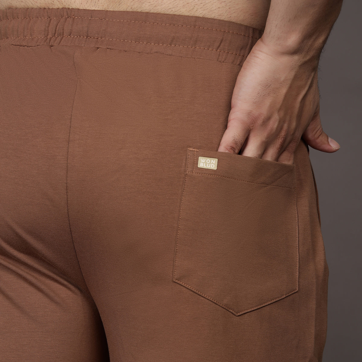 BROWN LOUNGE FIT PANTS (UNISEX)