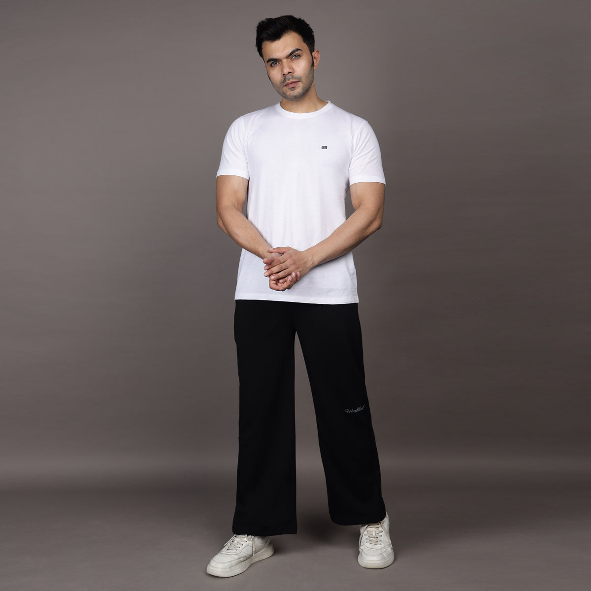 BLACK LOOSE FIT PANTS (UNISEX)