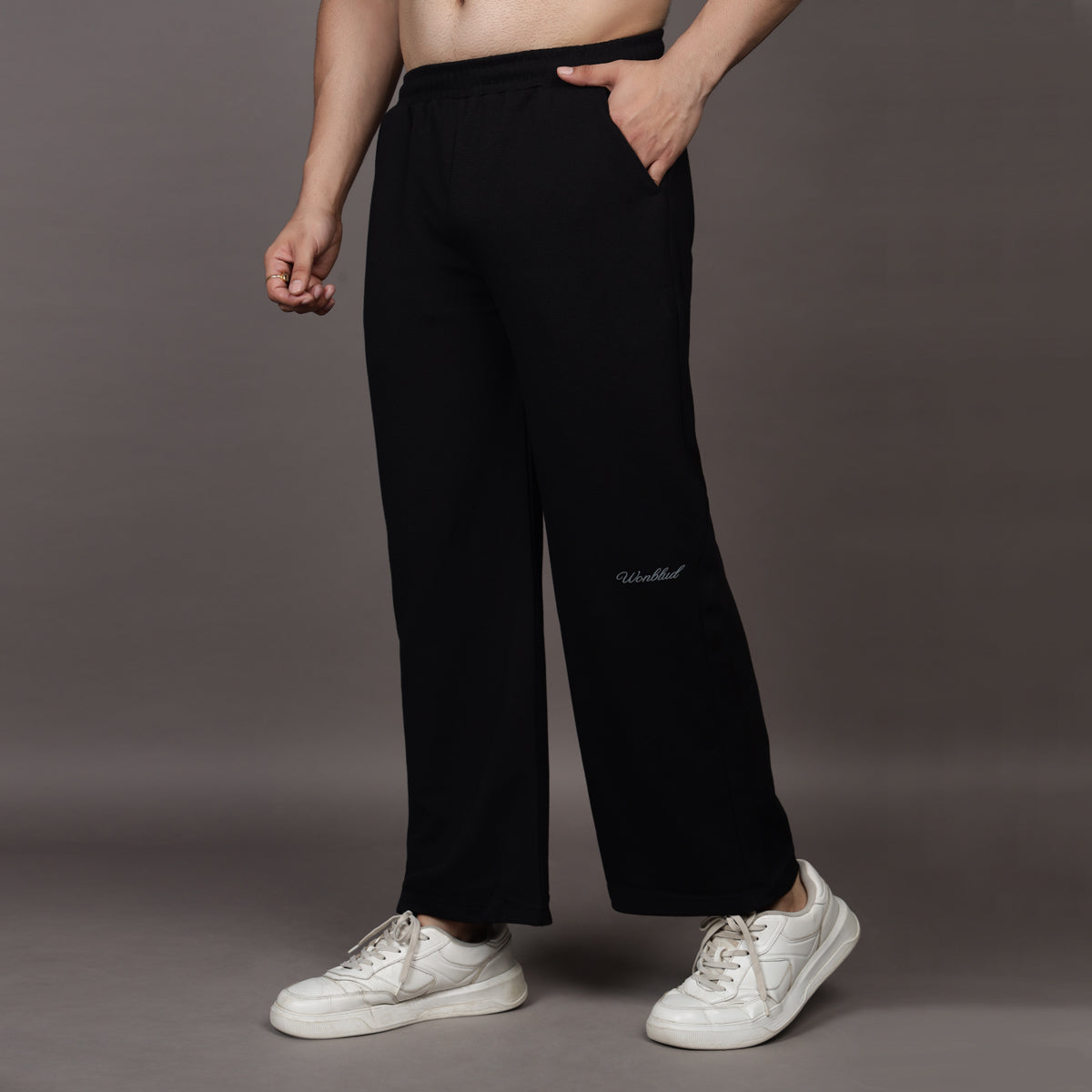 BLACK LOOSE FIT PANTS (UNISEX)