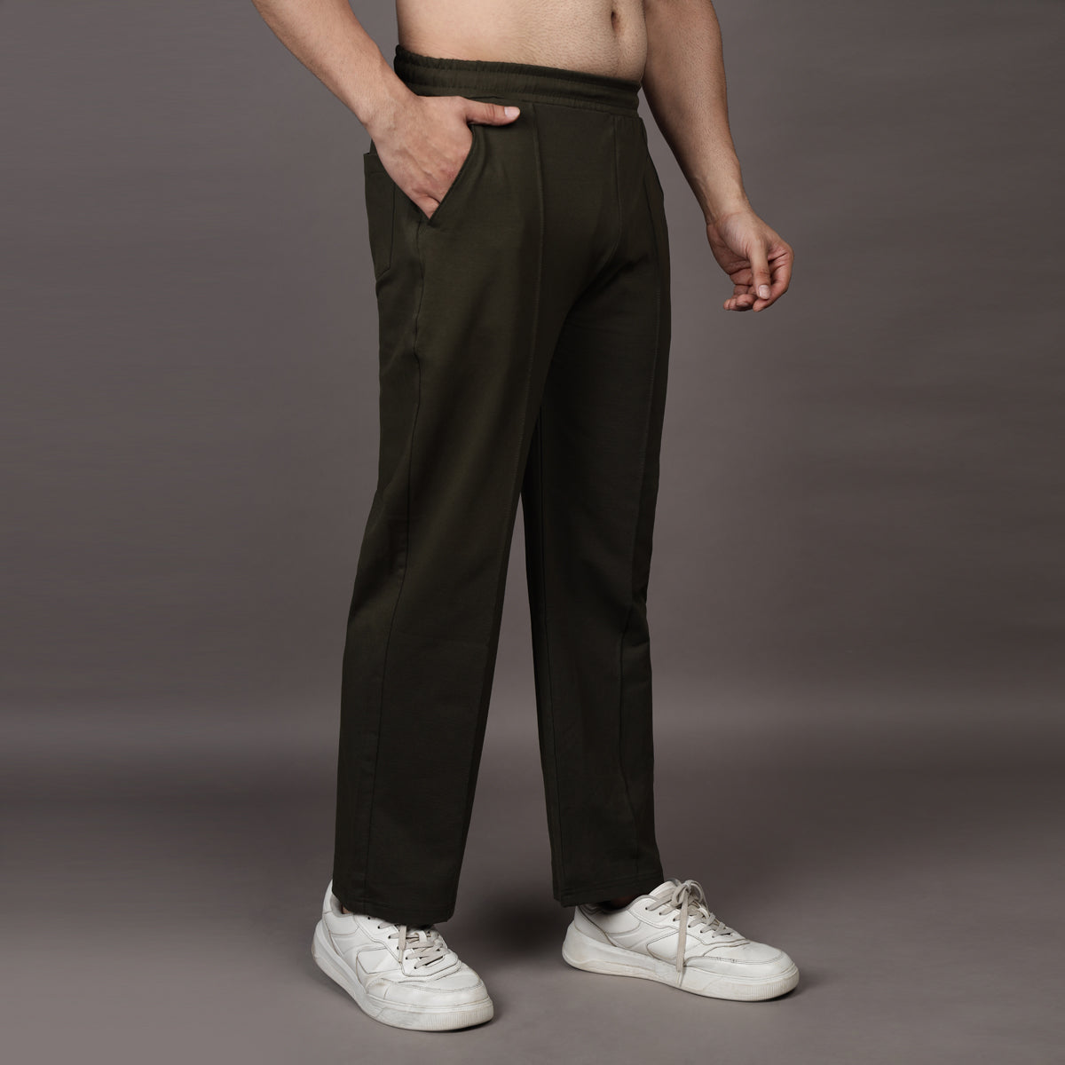 OLIVE LOUNGE FIT PANTS (UNISEX)