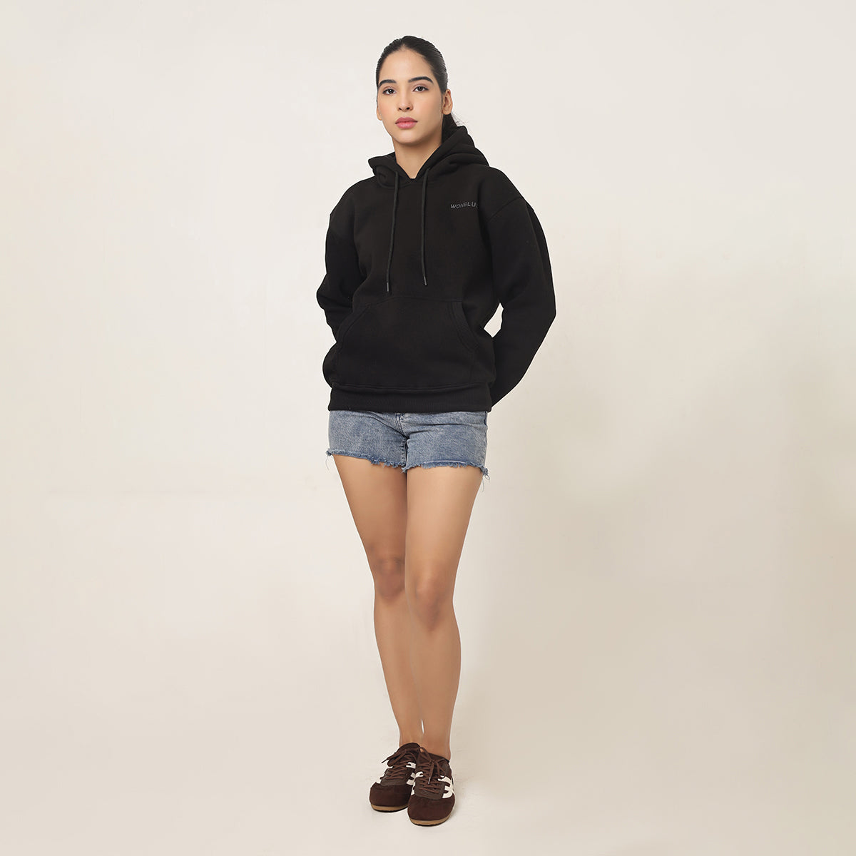 BLACK CLASSIC OVERSIZED HOODIE