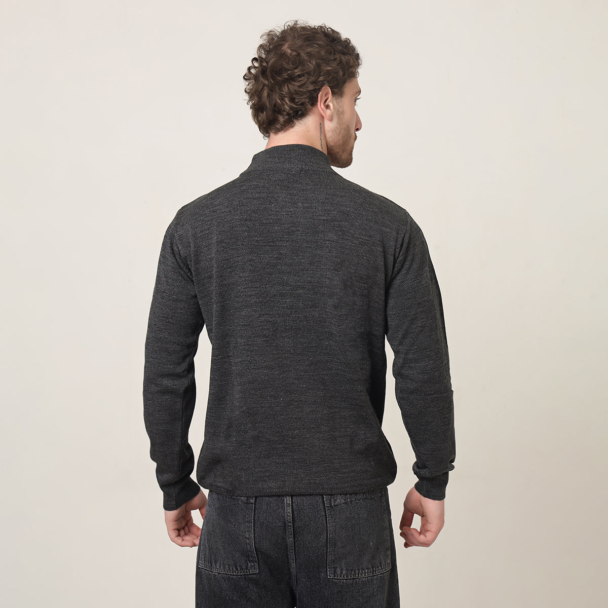 STONE GREY KNITTED T-NECK