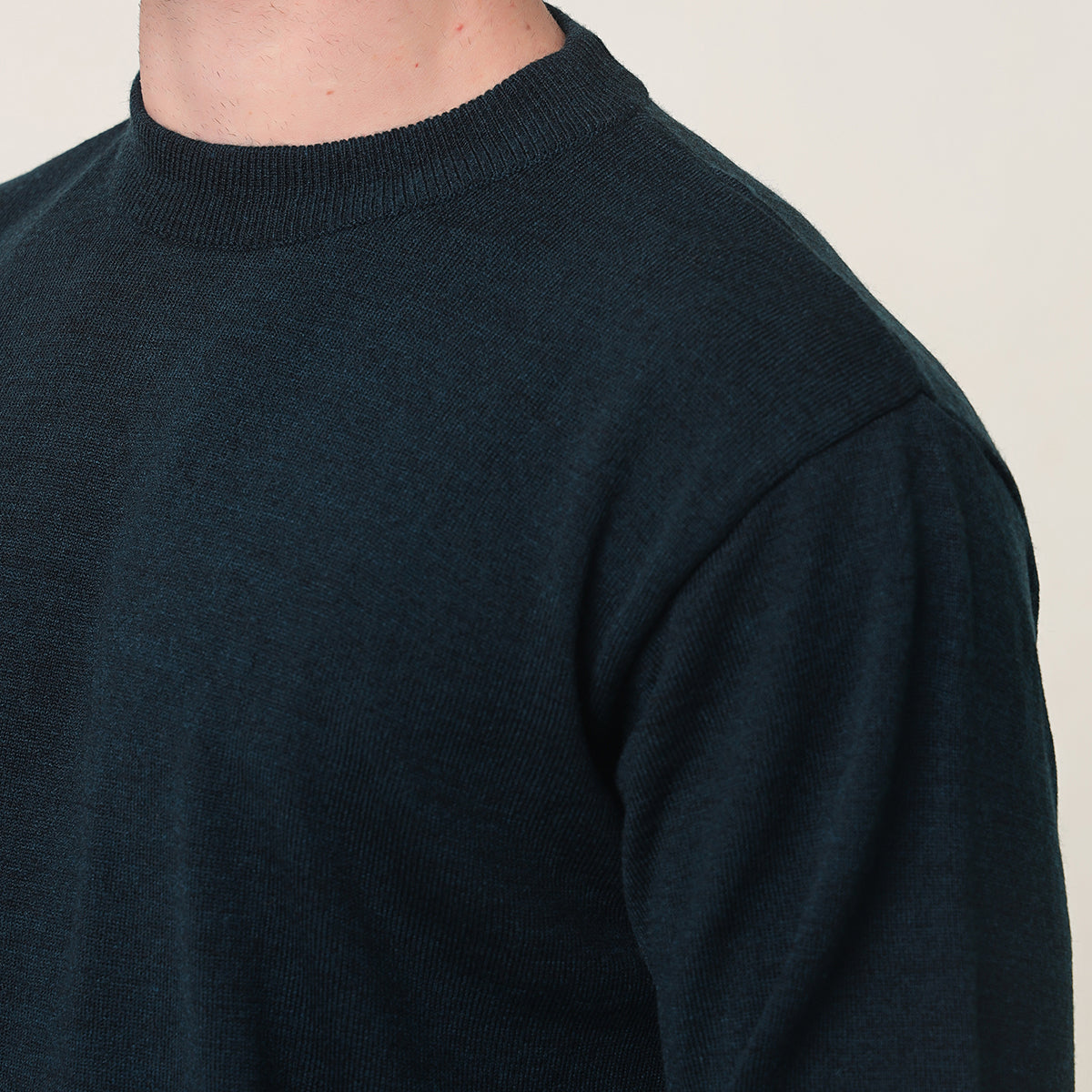DEEP PETROL BLUE KNITTED ROUND NECK