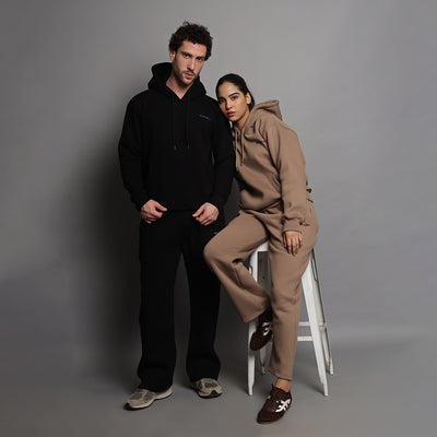 BLACK CLASSIC HOODIE AND SWEATPANTS (SET)