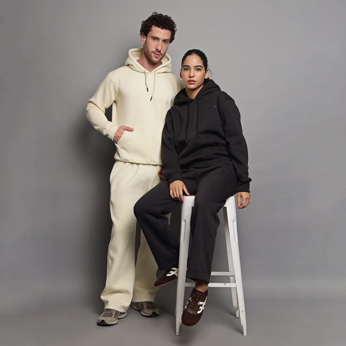 OFF-WHITE CLASS HOODIE AND SWEATPANTS (SET)