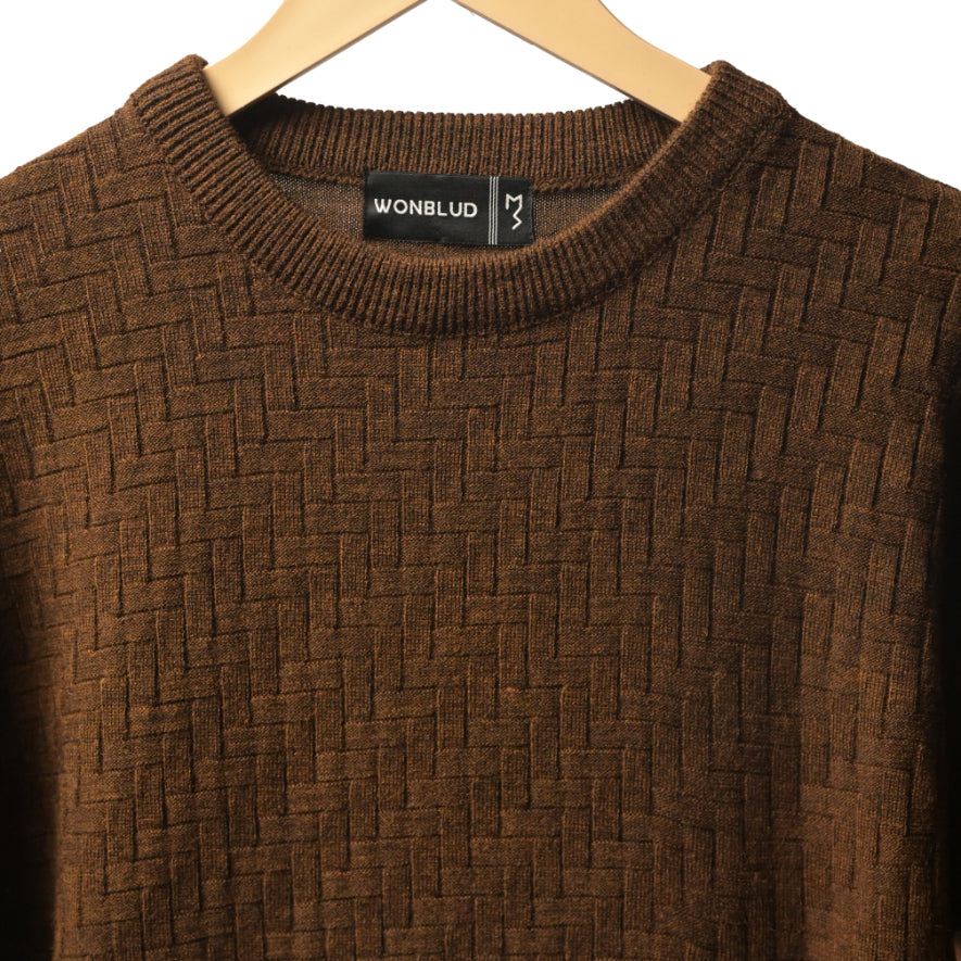 BROWN BASKETWEAVE KNIT SWEATER