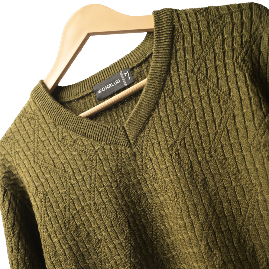GREEN ALL-OVER KNIT SWEATER