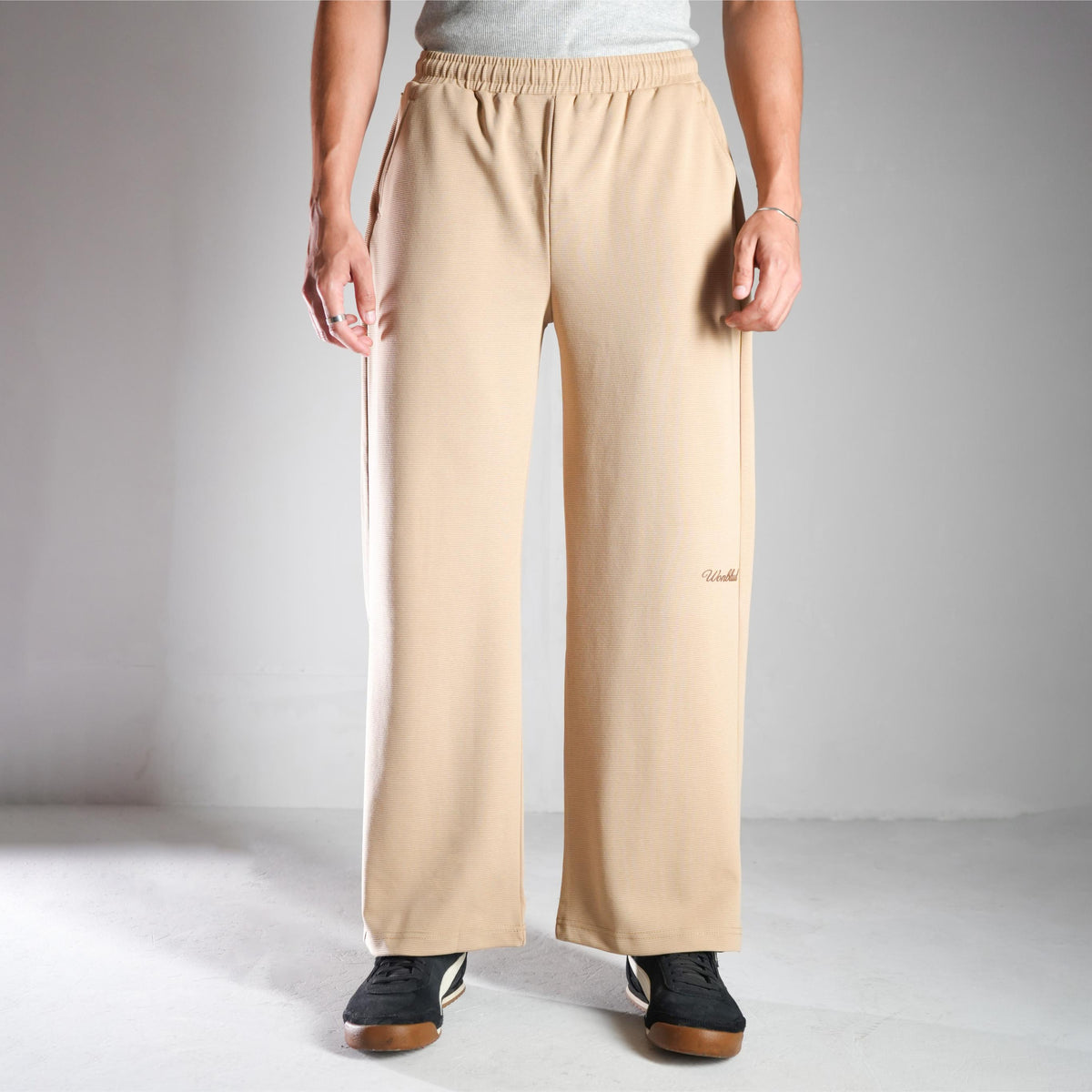 BEIGE LOOSE FIT PANTS (UNISEX)