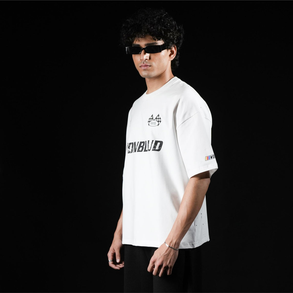 WHITE APEX TSHIRT