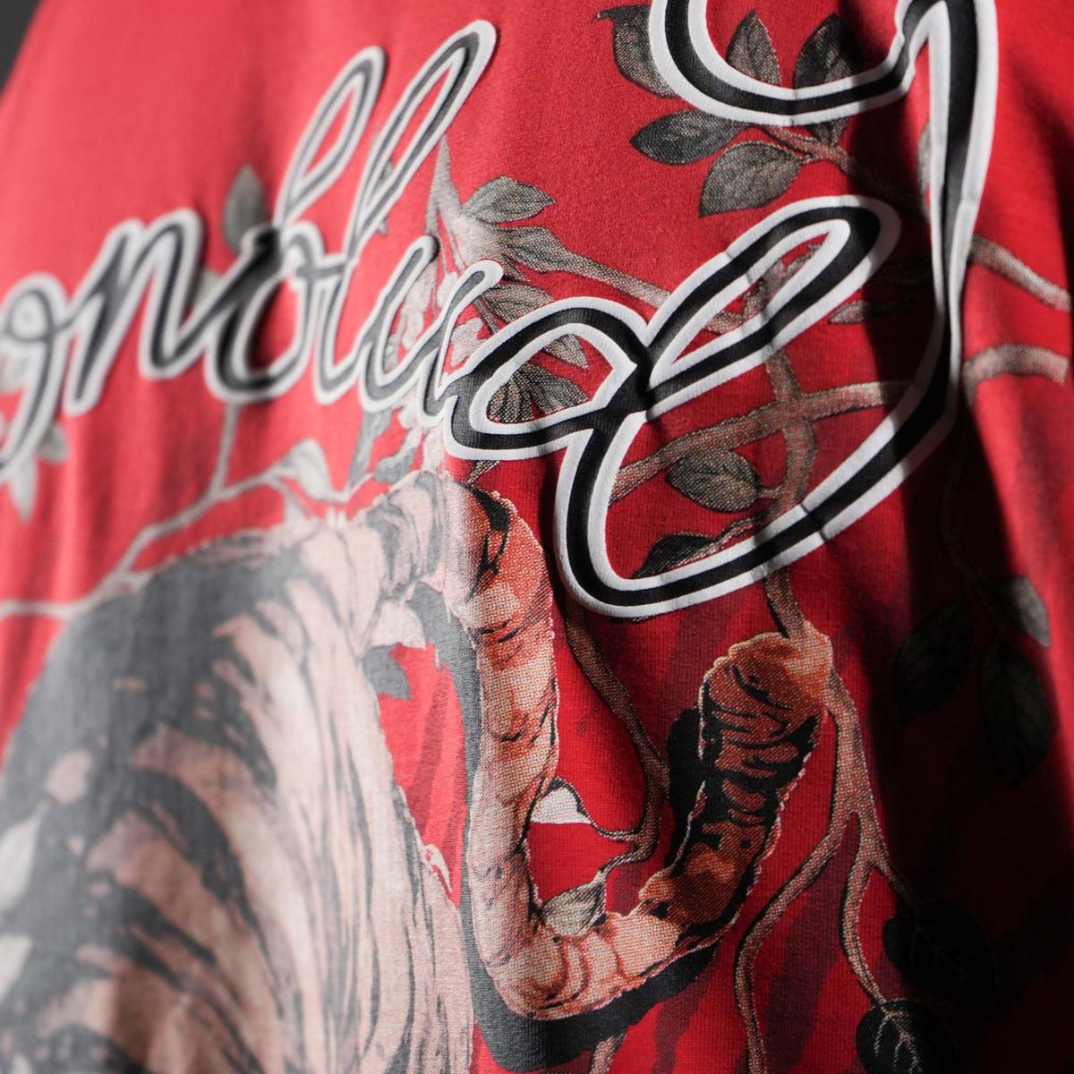RED TIGER STRIPED TSHIRT