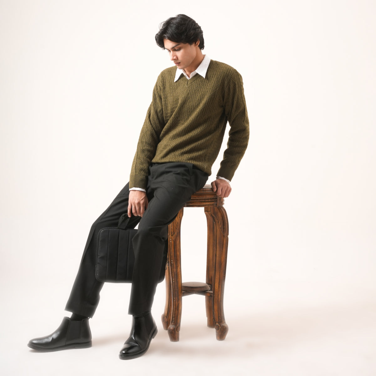 GREEN ALL-OVER KNIT SWEATER
