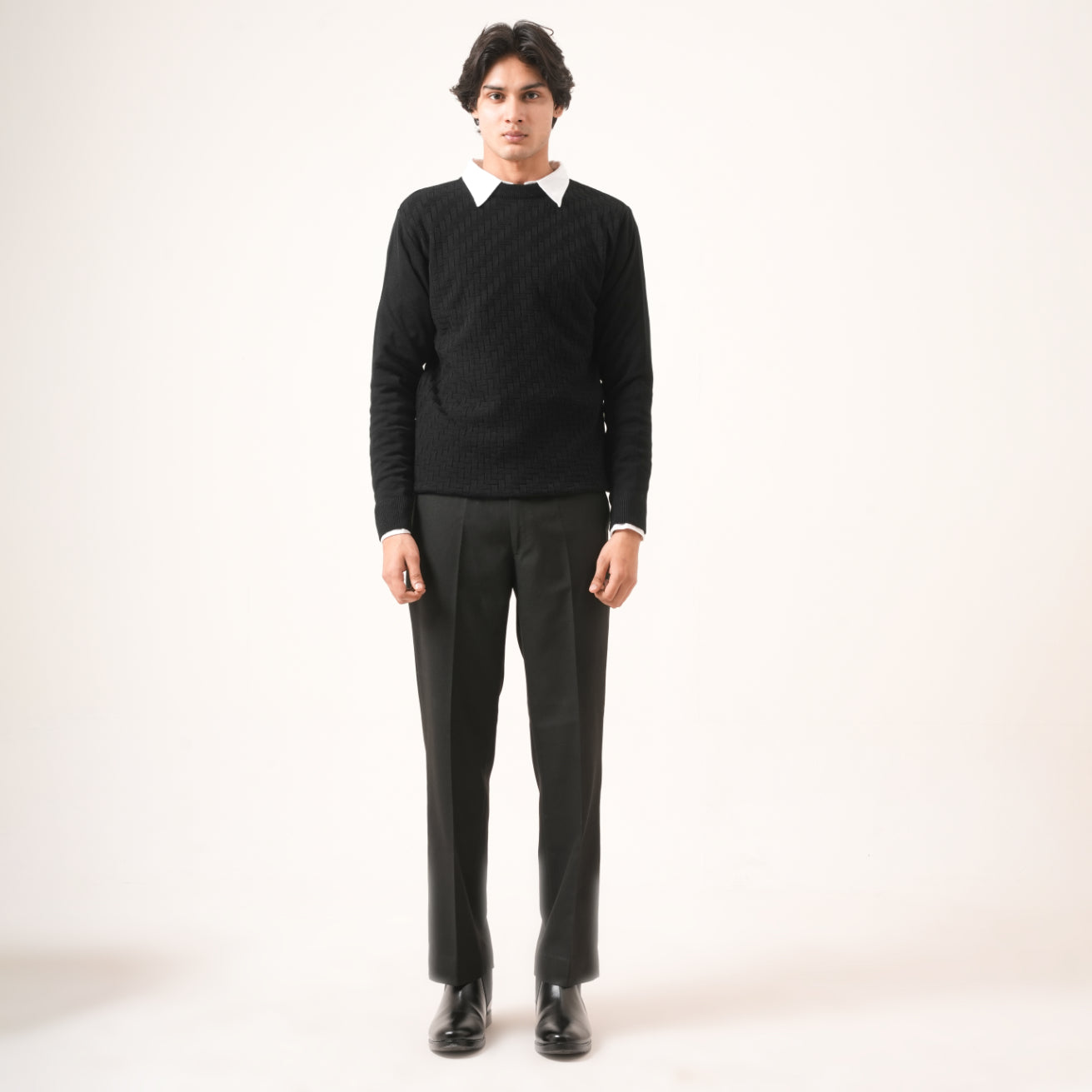 BLACK BASKETWEAVE KNIT SWEATER