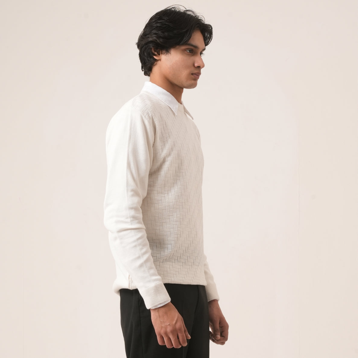WHITE BASKETWEAVE KNIT SWEATER