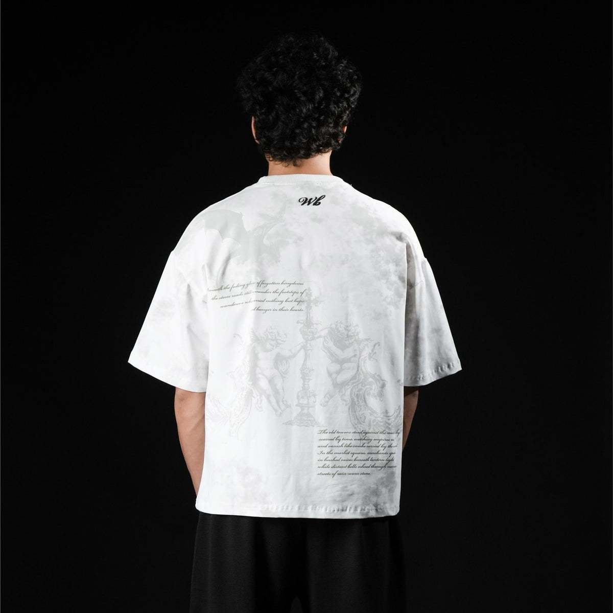 WHITE KINGDOM TSHIRT