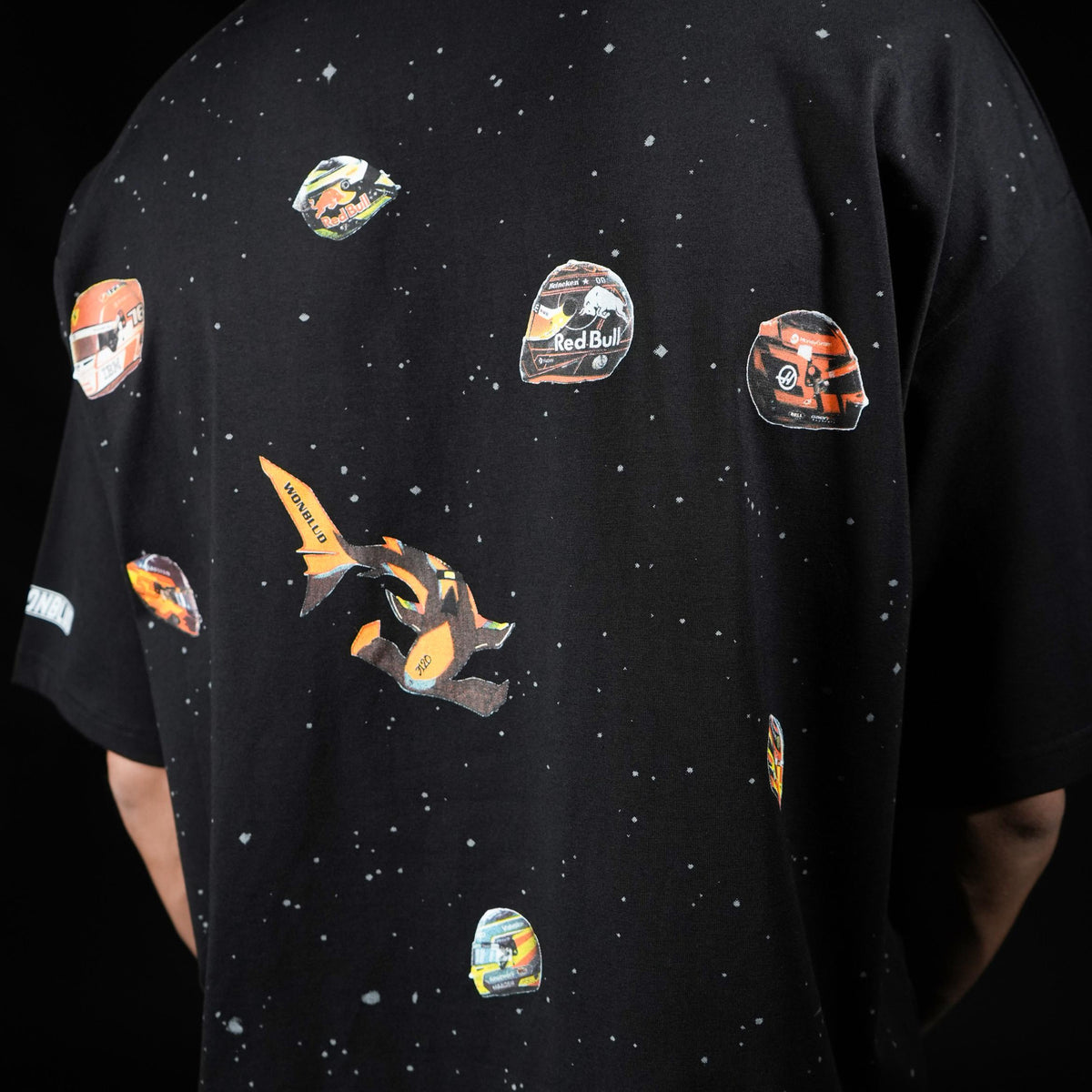 BLACK APEX TSHIRT