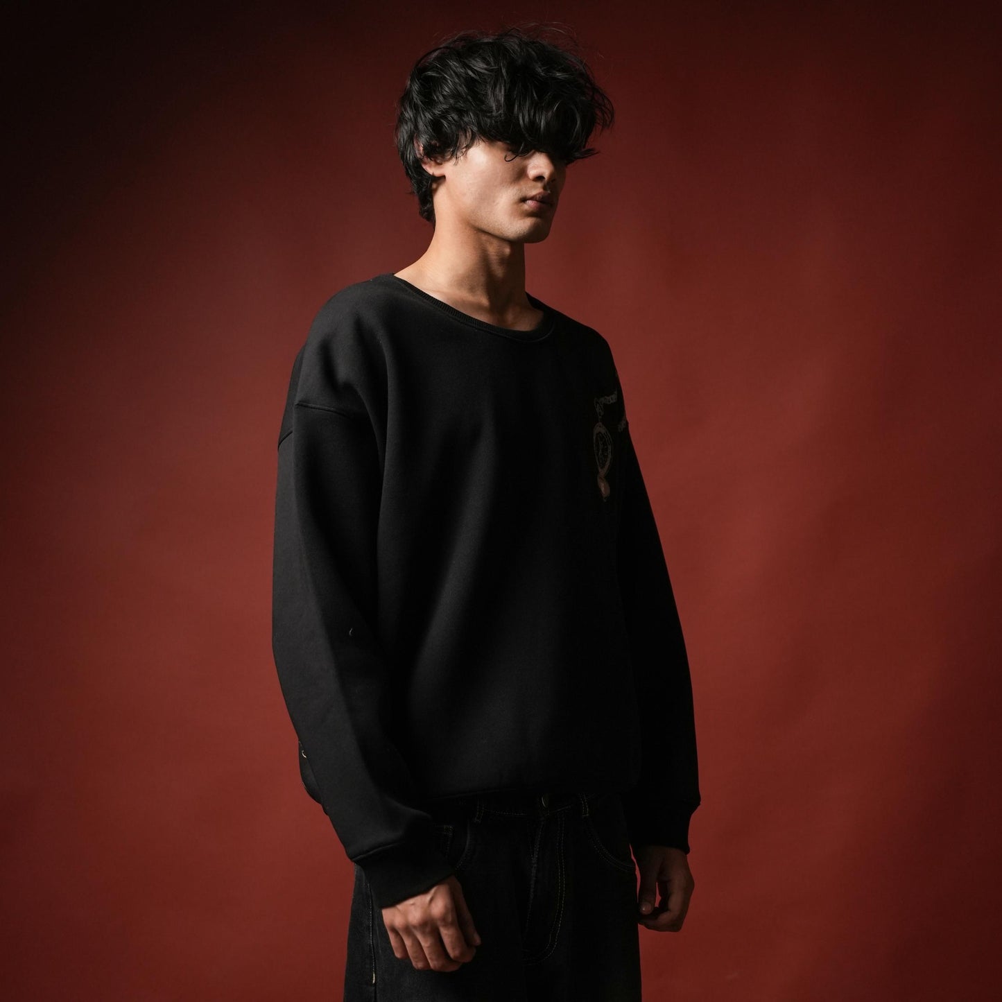 BLACK CLOCK SWEATSHIRT